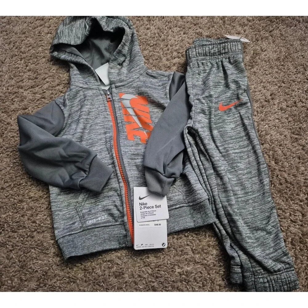 Nike dri fit tracksuit nwt size 18 months